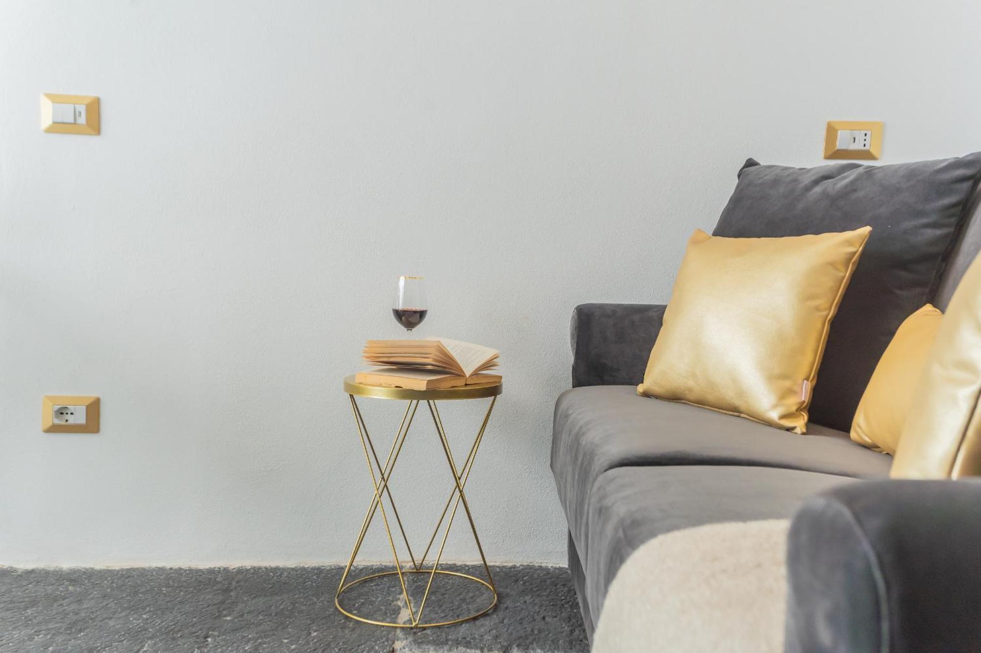 Como Dreams Apartments By Rent All كومو المظهر الخارجي الصورة