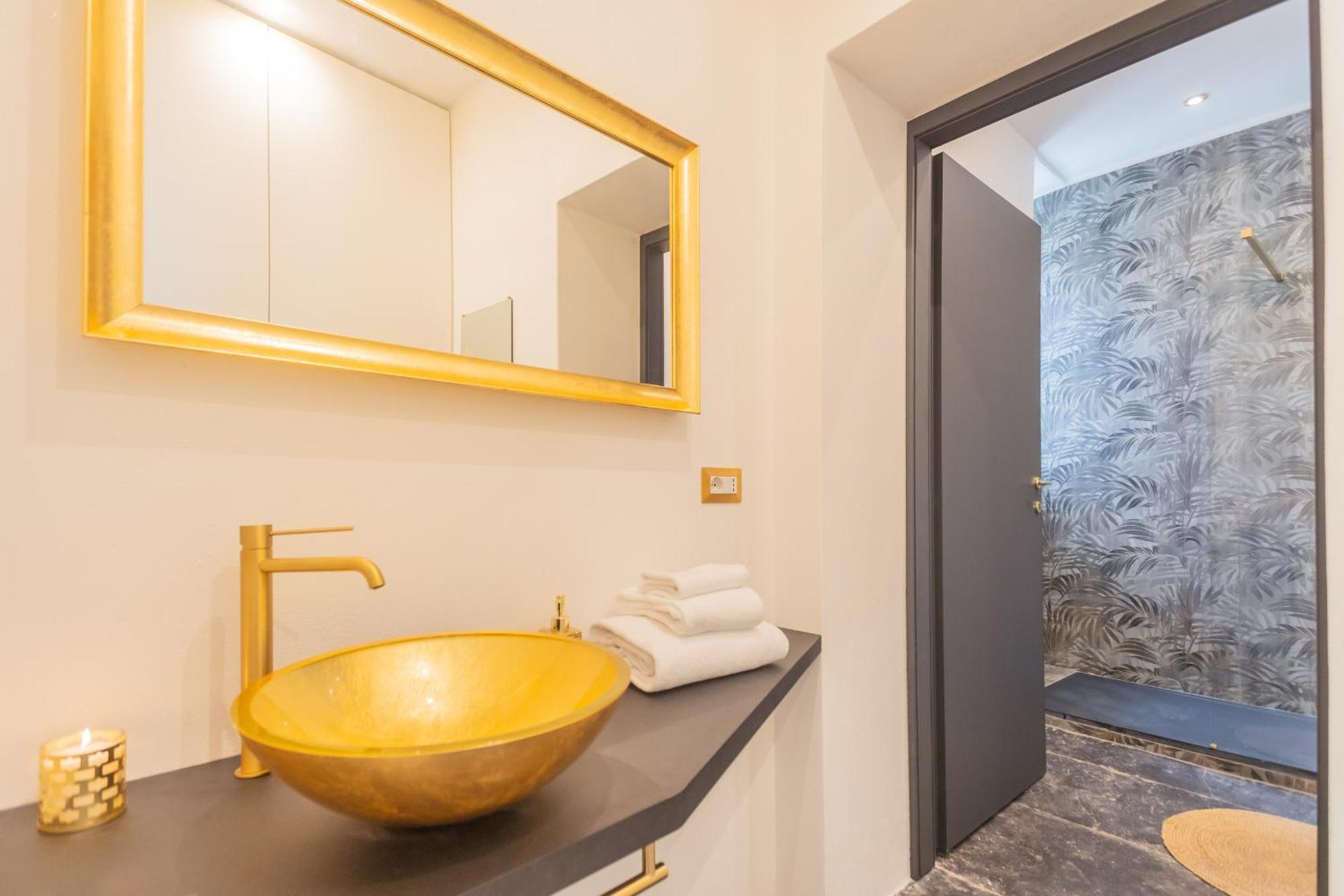 Como Dreams Apartments By Rent All كومو المظهر الخارجي الصورة